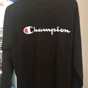 Men’s champion black long sleeve shirt